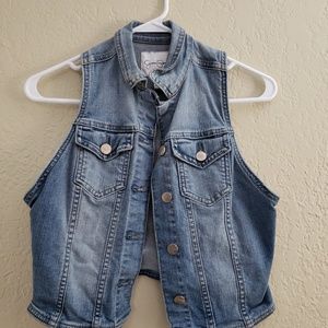 Jessica Simpson Sleeveless Jean Vest